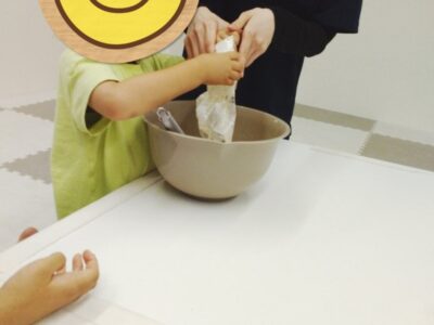 ホットケーキ作り toiro辻堂 t 9 400x300 - ホットケーキ作り toiro辻堂