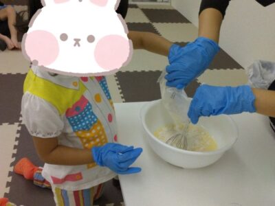 t 136 400x300 - 8月20日(火)☆toiro桜ヶ丘☆第2教室vol.8〜パンケーキ作り〜