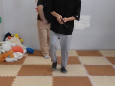 ◎8 月8日(木) toiro東戸塚◎スイカ割り t 30 400x300 - ◎8 月8日(木) toiro東戸塚◎スイカ割り