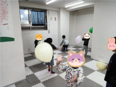 10/17開成第2教室風船遊び ff33888ef5ef7f76aff8b95d013dac36 400x300 - 10/17開成第2教室風船遊び
