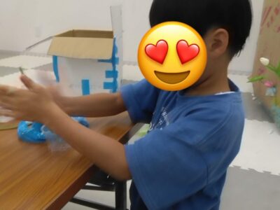 t 58 400x300 - ✴toiro小田原・第1教室✴ 廃材遊び