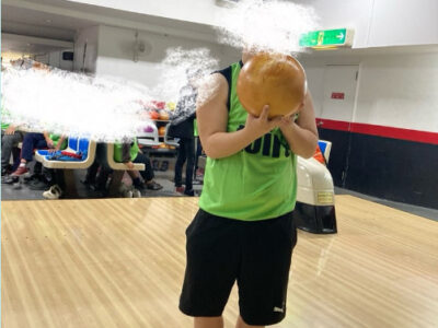 fca3876a48b5006ea6c52f8a799089dc 400x300 - ◎10月26日（土）　toiro東戸塚◎ボウリング大会