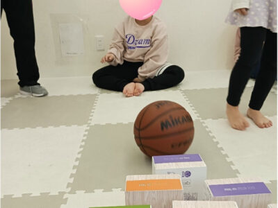 ★12月8日(日)★toiro桜ヶ丘第一教室~室内ボーリング大会~ a09fec41882425dc850a56b9c8e65e02 400x300 - ★12月8日(日)★toiro桜ヶ丘第一教室~室内ボーリング大会~