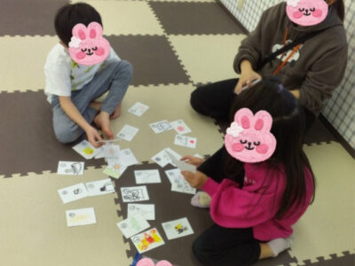 948d12e96474c075abe251e766dc0954 400x300 - 1月７日(火) toiro向ヶ丘遊園「カルタ遊び」