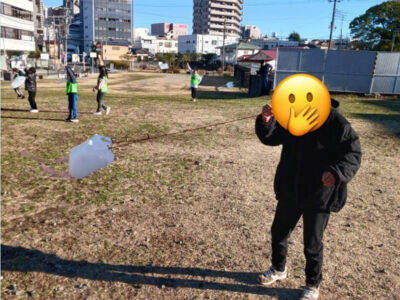 d561ca7df73e290bb03ac3badf58b8ef 400x300 - ✴toiro小田原・第2教室✴ 凧揚げ