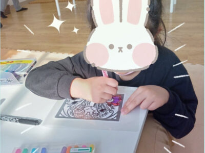 74a42800b12a5bacf5c1345b73ac04a0 400x300 - 3月26日＊toiro小田栄　第１教室 アルミホイルでステンドグラス