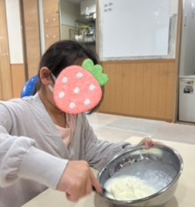 ♪4月12日 いちごのムースケーキづくり♪ 3dab68511ae5878d0f7f3f0f34539af7 283x300 - ♪4月12日 いちごのムースケーキづくり♪