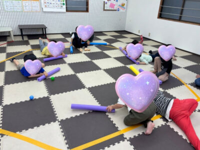 5月19日(月) トイロ向ヶ丘遊園 ☆スティック遊び☆ fa6ebb302b186b050030f581e7df51cd 400x300 - 5月19日(月) トイロ向ヶ丘遊園 ☆スティック遊び☆