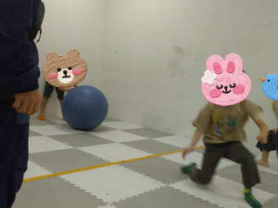 6月toiro溝の口第1教室【バランスボールにぶつかるな!】 a5f232d2849c7a7f5318ba92c8d52caa 400x300 - 6月toiro溝の口第1教室【バランスボールにぶつかるな!】