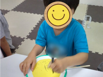 b65958731e85befddfb22dc2d276670b 400x300 - 2025年7月8日　toiro溝の口第2教室　☆うちわ制作☆