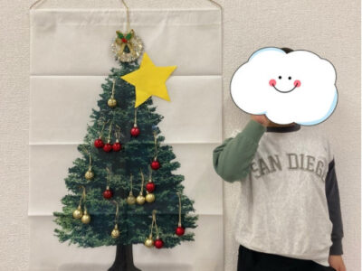 3a6bd3ebbd247ff58884bbdda3292792 400x300 - トイロ大津　12月1日　☆クリスマスツリーを飾ろう☆