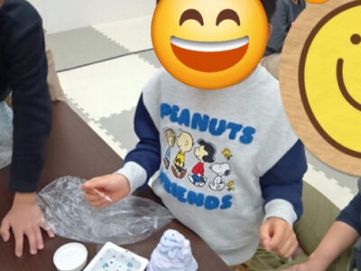 3aa87bf41854fa7f618f29b6ea9f5888 400x300 - トイロ白楽第二教室　クリスマスツリー制作