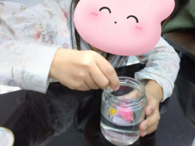 4d53756df3c7d6c2a3f022aff8e7394a 400x300 - ☆トイロ辻堂☆１２月１５日【スノードーム作り】