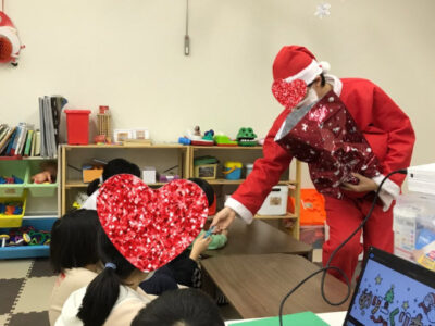 9efd1db52ef8b6c9c1586ecc444e0dfe 400x300 - 1２月２２日（月）☆トイロ桜ヶ丘第２教室☆「クリスマスパーティ②亅