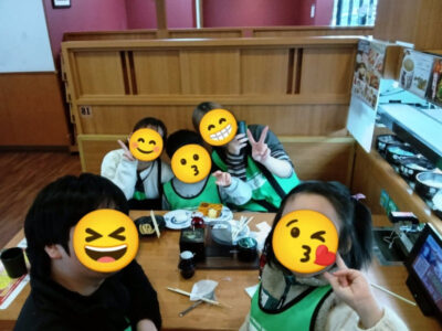 384d3580340f7a3772fa80e9a3f3035c 400x300 - 1月7日(水)　☆トイロ用田　第2教室　くら寿司に行こう♪