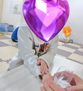 トイロ愛川② 2月17日 トイロラボ(にぎると回るプロペラ) da77f86a54173298aa4c1fcb41f41782 273x300 - トイロ愛川② 2月17日 トイロラボ(にぎると回るプロペラ)