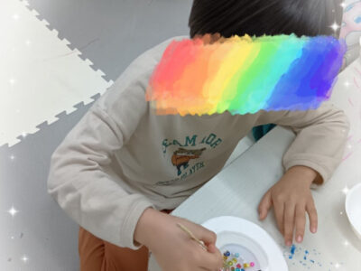 74404737f7cbc16dbbbe629f28dd27ce 400x300 - ☆トイロ宮前平4/2☆『きらきらメダル作り』