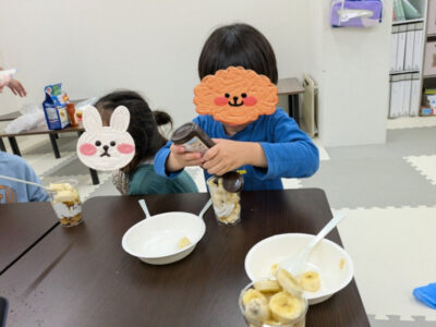 b3edd94392e701b32ccafd1eb8f67357 400x300 - ☆トイロ鵠沼海岸☆パフェ作り